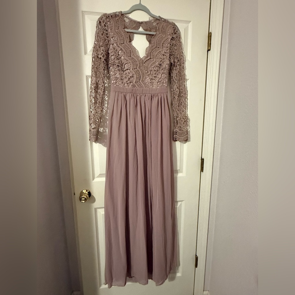 Mother of the Bride/Groom Dress! Lace Bodice Long Sleeve Maxi Dress in Mauve
